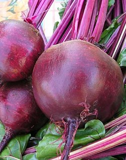 Свекла Темно-красная 500 г столовая округлая ранняя